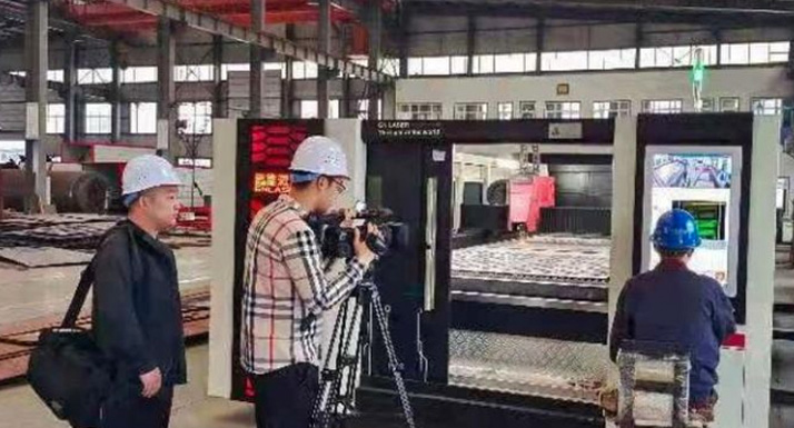 海倫市融媒體中心關注利民萬佳鍋爐，助力企業(yè)快速發(fā)展